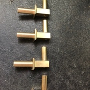 pièces en laiton pour modifier la hauteur du sommier