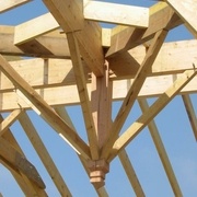 fig 3 Poinçon suspendu  https://www.charpenteberleau.com