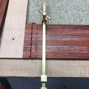 Ah ah ah ! Me suis loupée. Heureusement rien de grave puisque j'ai coupé trop à l'intérieur.