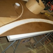 Gabarit papier relevé sur le limon et bande de palcage