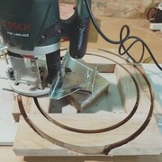 La défonceuse avec une fraise carbure hélicoïdale (sinon ça chauffe!)