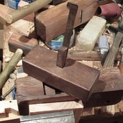 Finition à la guimbarde