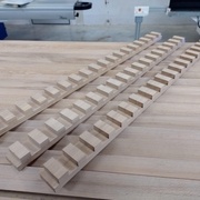 Traverses entaillées à mi-bois