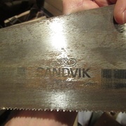 La lame Sandvik, plus ancienne, que j'ai pu affûter