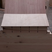 Meurtrières et toit de la face arrière