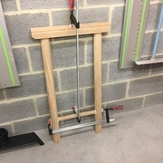 Collage de l'ensemble de la structure d'un pied