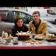 The spoon carvers