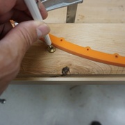 22- traçage d'une ligne pour la languette et rainure.