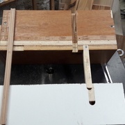 De dessous. On voit une petite erreur (pas le bon bord en référence) que j'ai réparé. En dessous, ça ne se voit pas