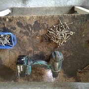 un paquet de vis que j'ai rangé par empreinte