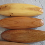 Chêne, Pêcher, If (de bas en haut)