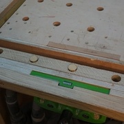 des butées courtes pour les pièces de faibles épaisseur