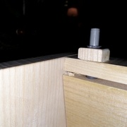 Un pion pour le couvercle et le frein