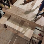 Équarissage au ciseau après défonçage.