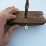 Prise de la guimbarde en poussant (avec les deux mains hien !)