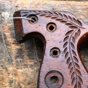 Après réparation, polissage aux copeaux et huilage