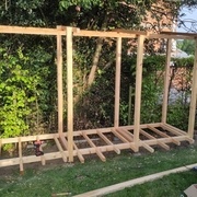 Les 16 traverses sont placées.