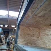 La bande de led dans ça rainure