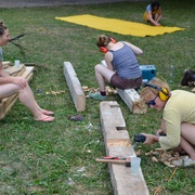 Usinage de deux rainures pour porter le bois de la structure