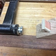 Faux tenon en CP en place