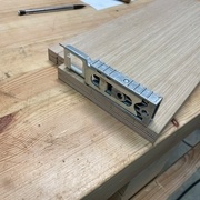 L’attache « meuble haut de cuisine »