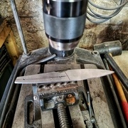 perçage des trous pour les rivets