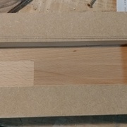 Viendra dessus. Faut pas se planter il y a 2 mm seulement de débord de chaque côté.