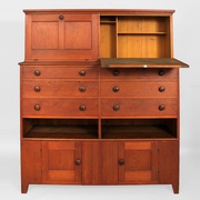 Parfait exemple de meuble double shaker , secrétaire comptoir en pin  1830 https://edition.cnn.com