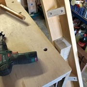 Ma presse d'établi au travail