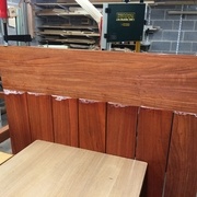 Le plateau, assemblage par domino et colle pu