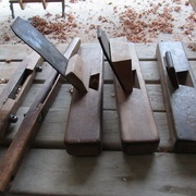 2 racloirs montés, 3 wastringues