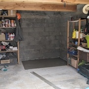 Encore une cloisons supprimée et un bout de dalle refaite