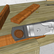 **4/** A l'aide du rabot, et en suivant parfaitement le trusquinage, nous façonnons les chanfreins !