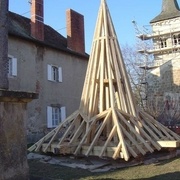Flèche  de clocher à partir d'un cône