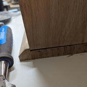 A l'extérieur évidemment ça colle pas...