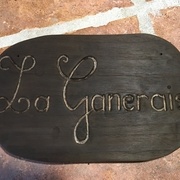 planche brûlée et poncée à plat