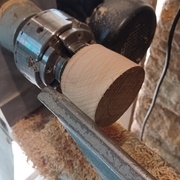 Tournage du plus petit bougeoir