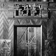 La maison Sommerfeld  (porte du hall d entrée)  https://www.pinterest.fr/pin/340514421811326713/