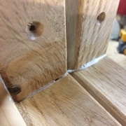 Collage en cours à la colle PU : ça gonfle !