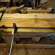 avec le noeud au dessus du volcan comme une boule de magma !!!!