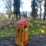 Pensez à remplir le seau de copeaux si vous le terminez ! Le panneau indique qu'elles sont libres :)