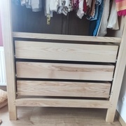 Et voilà 3 tiroirs ...