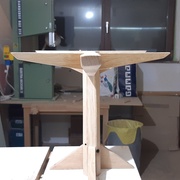 l'alignement des supports du dessous