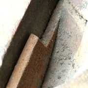 Vue sur le fer de plus près.