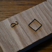 Éléments de la seconde estampille