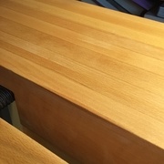 petite rectification sur l'angle avec le collage d'une baguette courbe