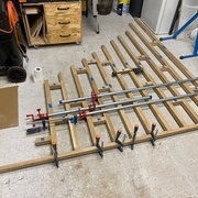 Collage en plusieurs fois car je n'ai pas assez de serre-joints