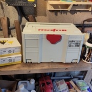 Ponceuse Mafell EVA 150 E / 3 dans son systainer.