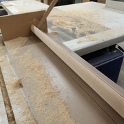 Usinage extérieur du noyau a la scie a format