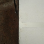 Bord d'origine dég...